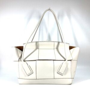 BOTTEGA VENETA White Intrecciato Tote Bag